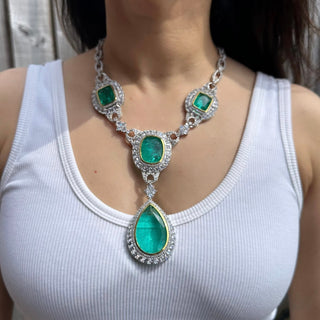 Ilm - Green Doublet Statement Necklace Set