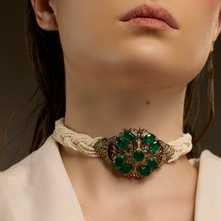 Isra Choker