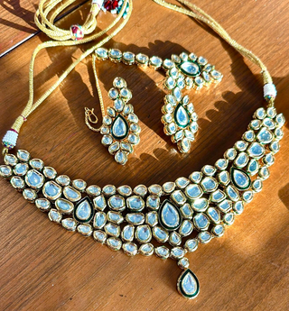 PARI - Kundan Choker Set