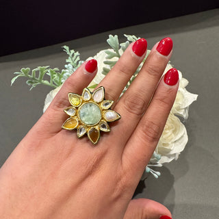 Anouk - Fluorite Centred Star Shaped Kundan Ring