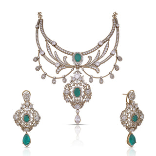 Haniya Necklace Set