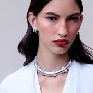 Valenne Collar Necklace