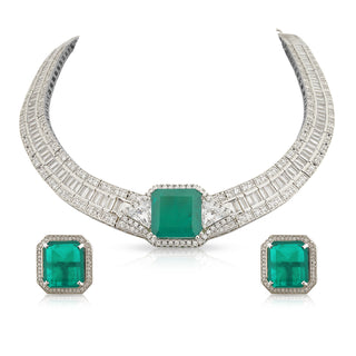 Lila - Emerald Green Stone Choker