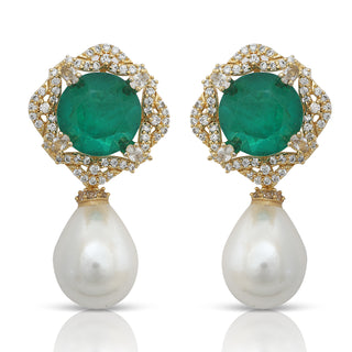 Suha Stud Earrings