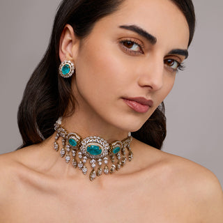 Alayna Choker