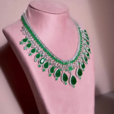 Jurnee - Green Necklace Set