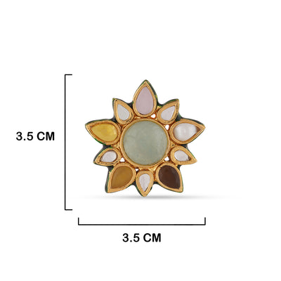 Fluorite Centred Star Shaped Kundan Ring with measurements in cm.